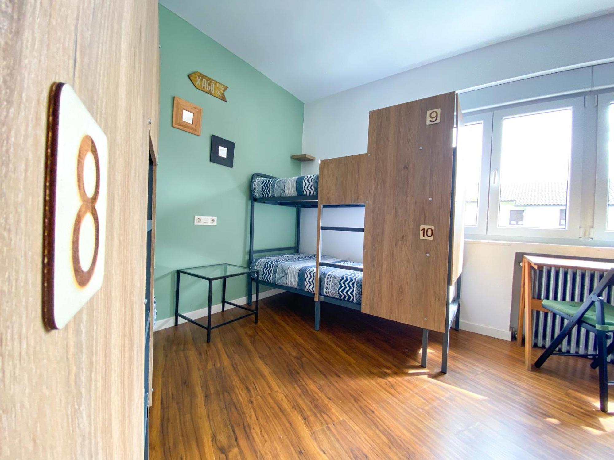North Surf House Hostel Хихон Екстериор снимка